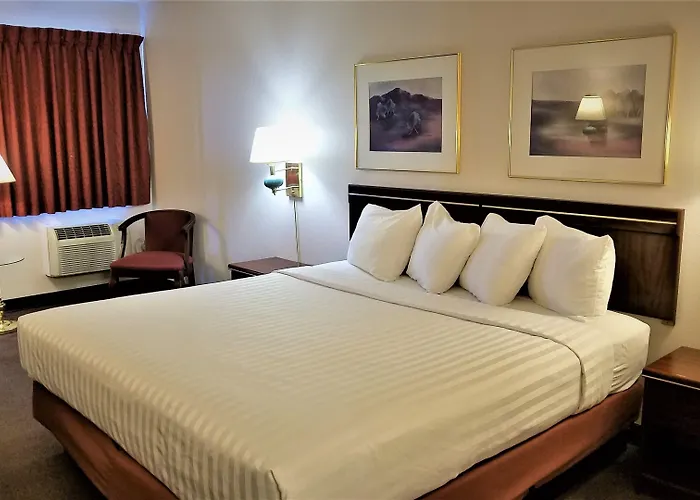 Motel 8 Laramie