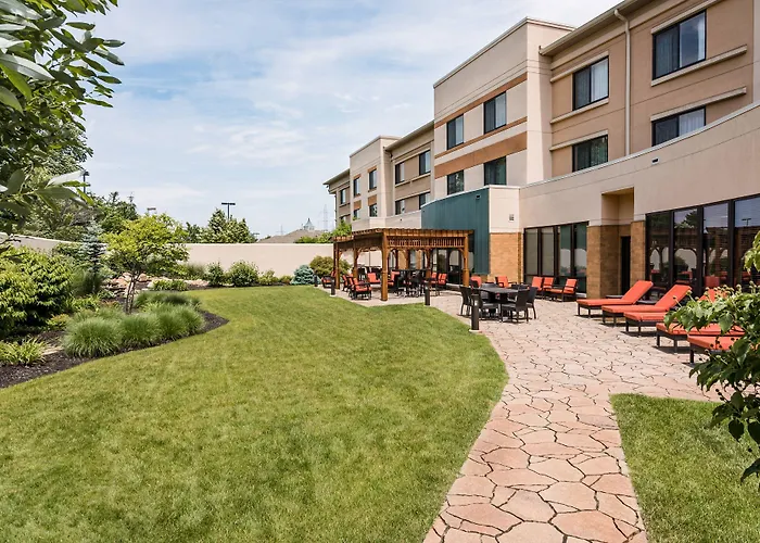 Courtyard By Marriott Lafayette Hotel
