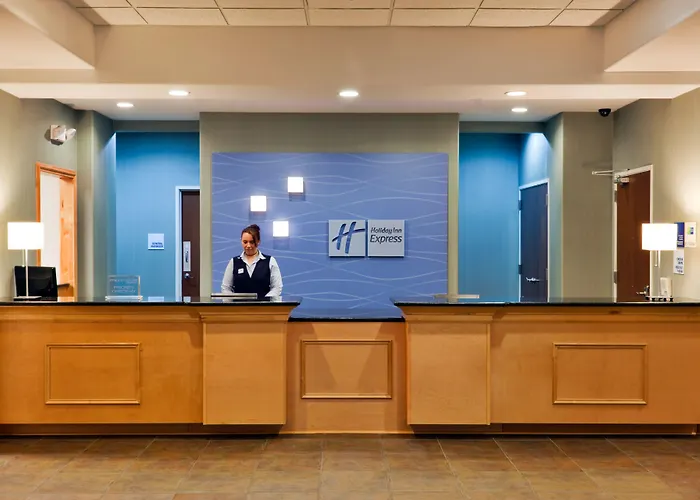Fairburn Hotels
