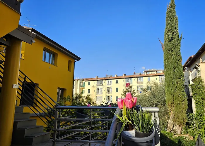 Select Executive Residence