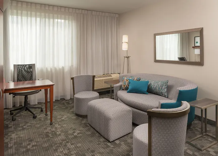Hialeah Gardens Hotels