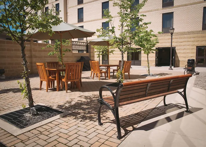 Hampton Inn & Suites By Hilton Dartmouth - Halifax