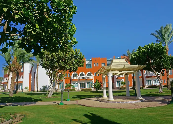 Sunrise Garden Beach Resort