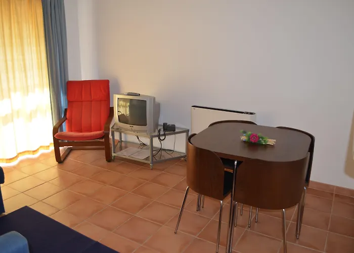 Aldeamento Turístico de Palmela Hotel Cajados