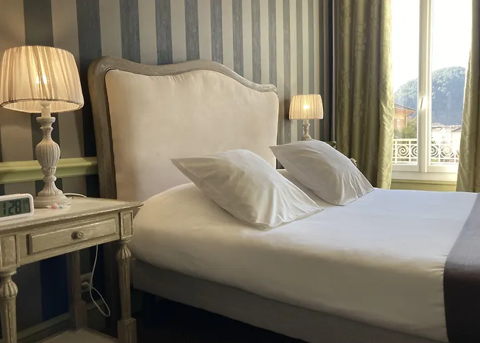 Hôtel Helvie - Les Collectionneurs Vals-les-Bains