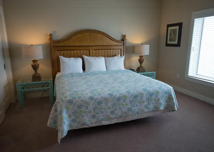 Escapes! To The Shores Orange Beach, A Ramada By Wyndham