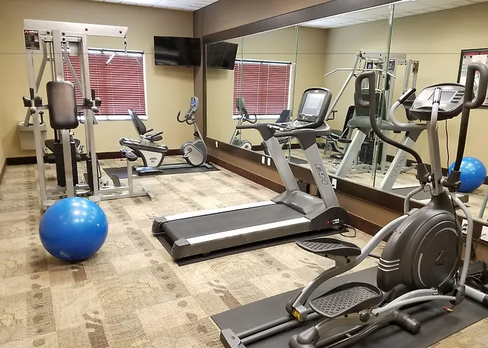 Best Western Plus Texoma Hotel & Suites Denison