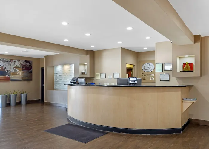 Comfort Suites Locust Grove Atlanta South