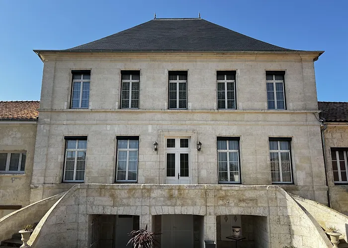 Hôtels à Roullet-Saint-Estèphe