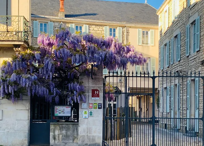 Hotel Logis Le Fontarabie à Fontenay-le-Comte