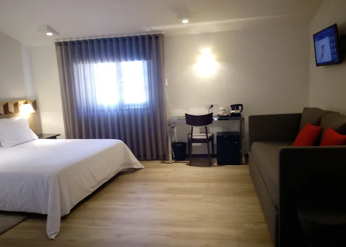 Hotel Aveiro Center By Alboi Group