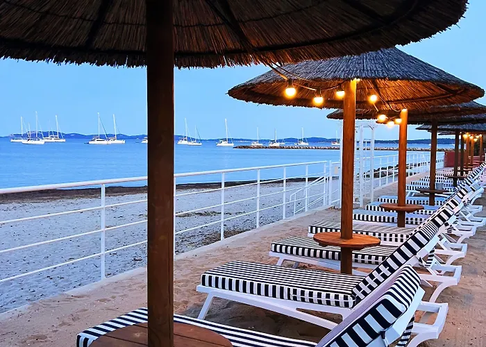 Hotels in Hyères