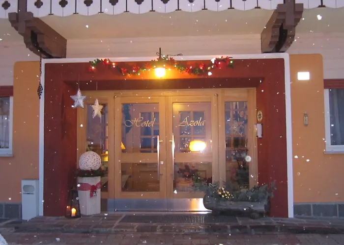 Hotel Azola