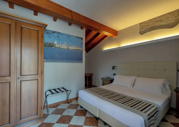 Hotel A Casa Dei Gonzaga Mantova