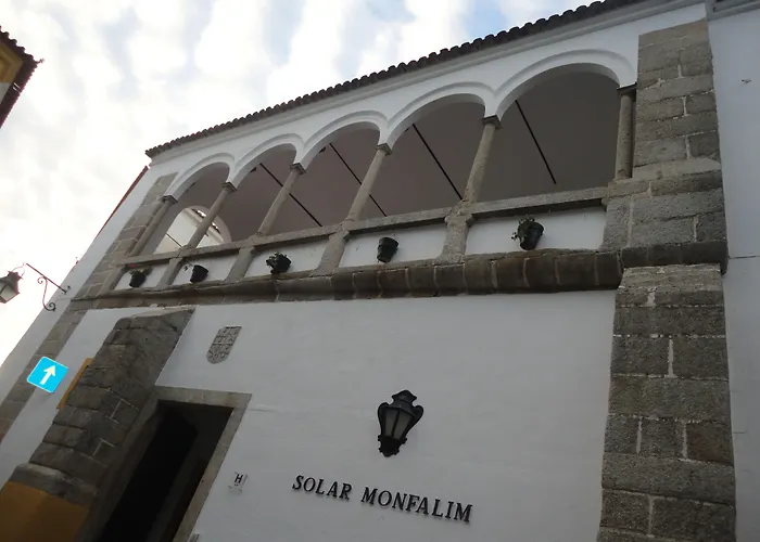 Hotel Solar De Monfalim