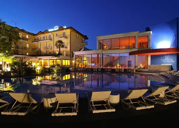 Villa Nicolli Romantic Resort - Adults Only Riva del Garda
