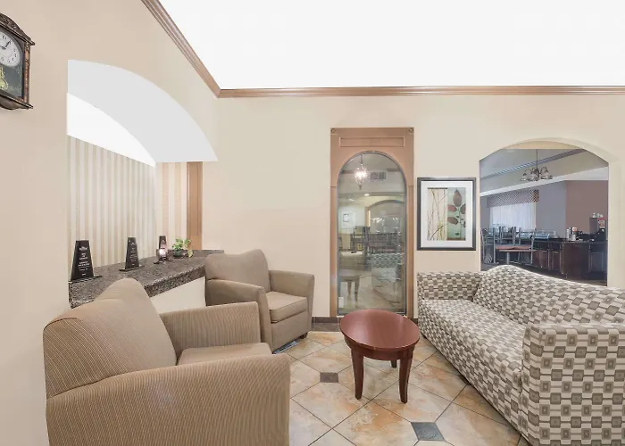 Hotels in Rotan