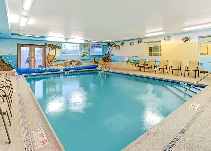 Super 8 By Wyndham Gurnee Hotel