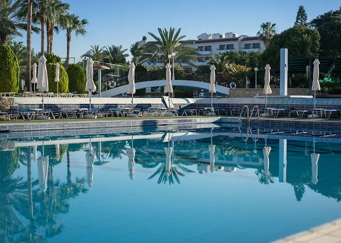 Aloe Hotel Paphos
