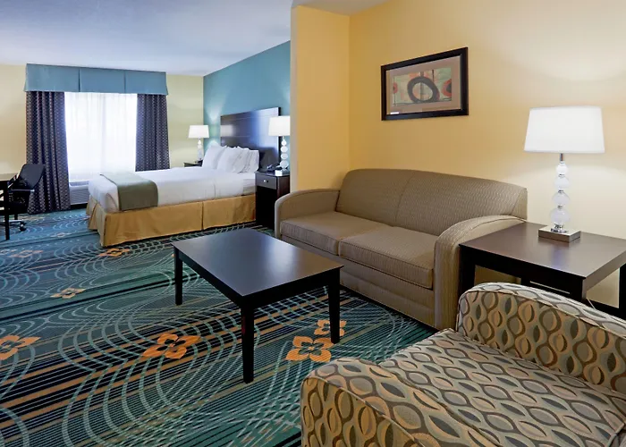 Holiday Inn Express Hotel & Suites Palm Bay By Ihg
