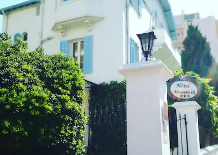 Hotel Alexandre III Cannes