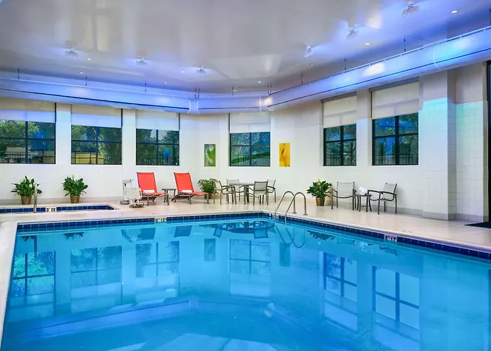 Luxury Hotels in Short Pump