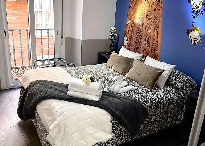 Hostal Paco'S Seville