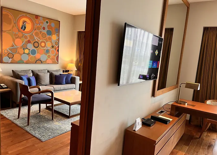 Kolkata Hotels