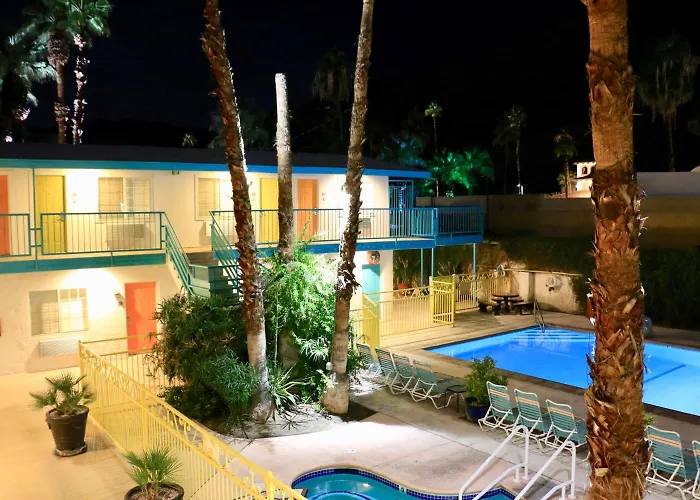 Adara Palm Springs Motel