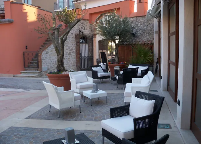 Corte San Luca Apartments Bardolino