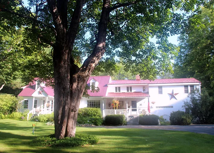 The Buttonwood Inn On Mt. Surprise North Conway