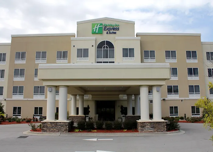 Holiday Inn Express & Suites Havelock Northwest New Bern By Ihg