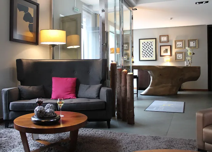Logis Villa C Hôtel Bourges