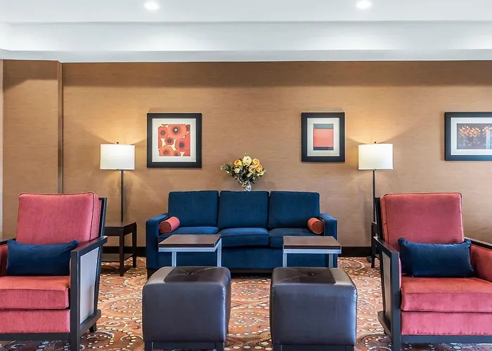 Comfort Inn & Suites Near Bethel College Newton