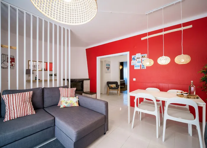 Casa Azul Sagres - Rooms & Apartments