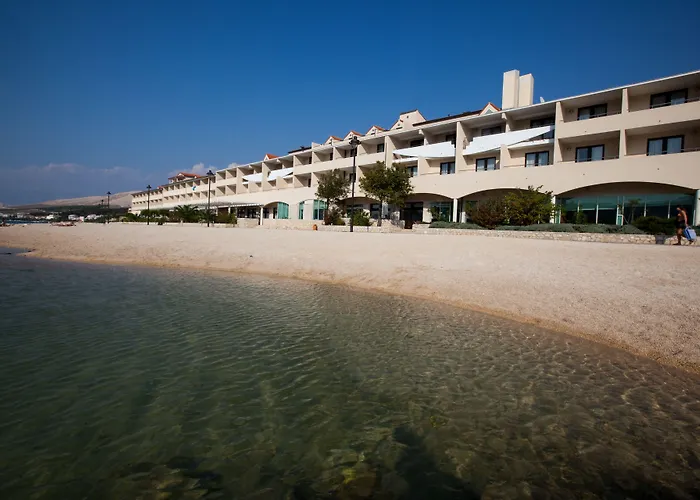 Family Hotel Pagus Pag Town