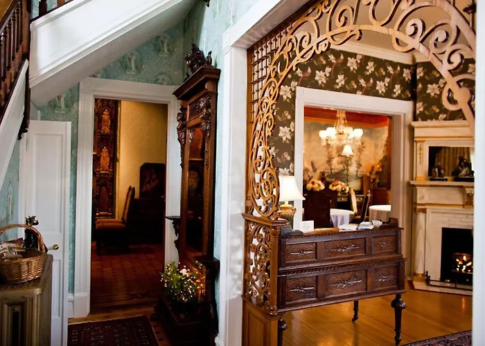 Rivertown Inn
