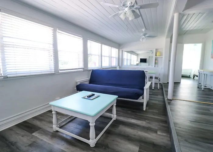 Drop Anchor Resort & Marina Islamorada