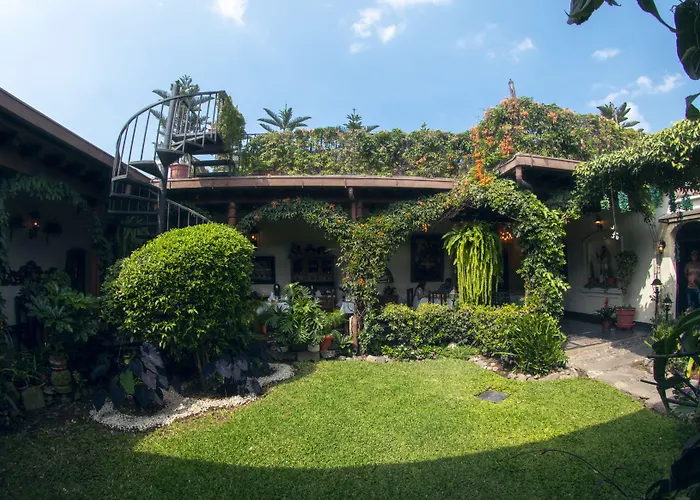 Hotel La Catedral Antigua