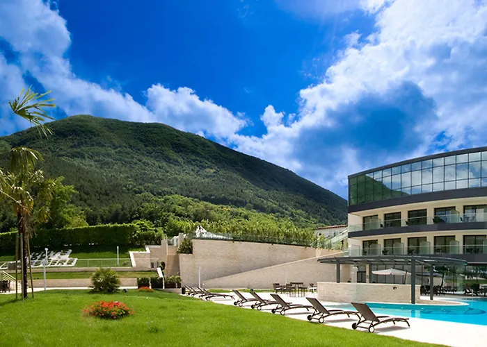 Fonte Del Benessere Resort Castelpetroso