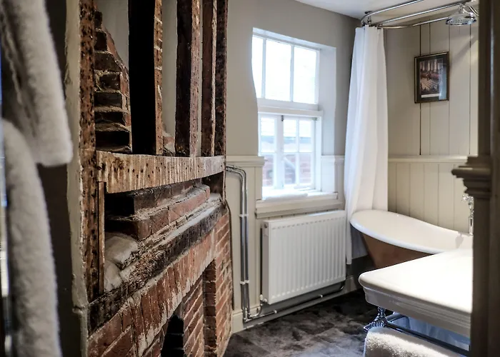 Luxury Hotels in Winchester