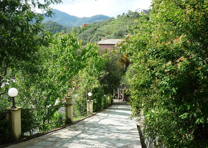 Costa Morroni Aparthotel Levanto