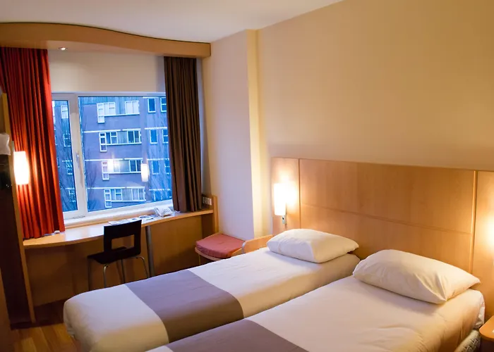 Ibis Leiden Centre