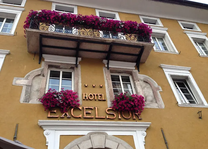 Romantic Hotel Excelsior Cavalese