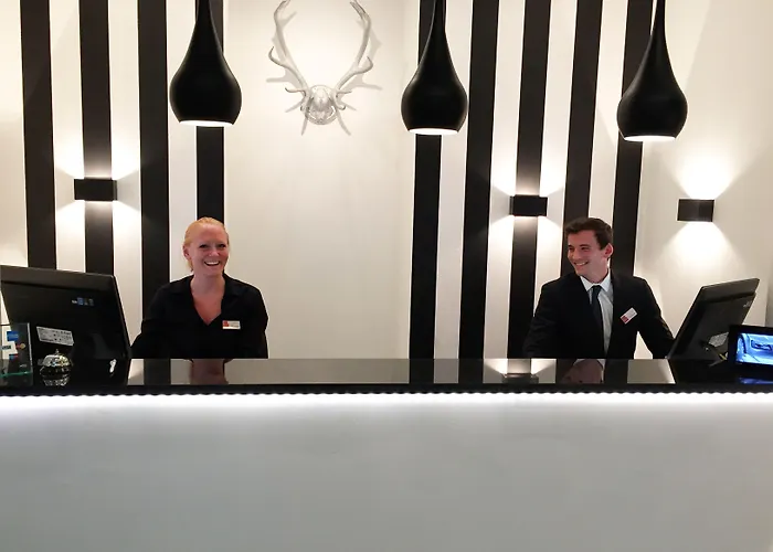 Hotel Alt Deutz City-Messe-Arena Kontaktloser Self Check-In Keulen
