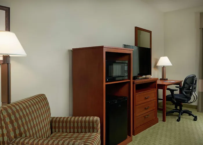 Hampton Inn And Suites Salem