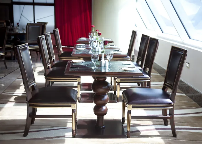 Grand Excelsior Hotel Al Barsha