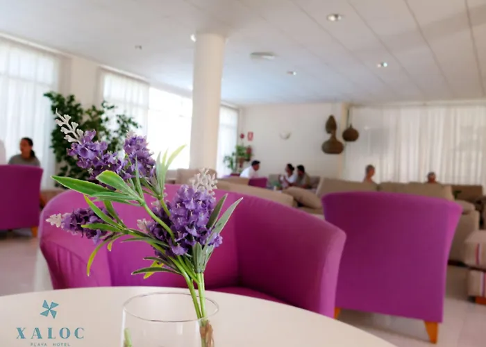 Hotel a Punta Prima (Menorca)