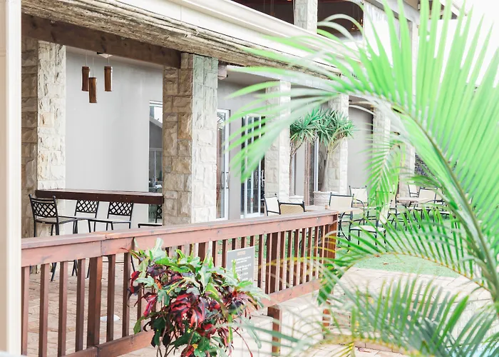 Umthunzi Hotel And Conference