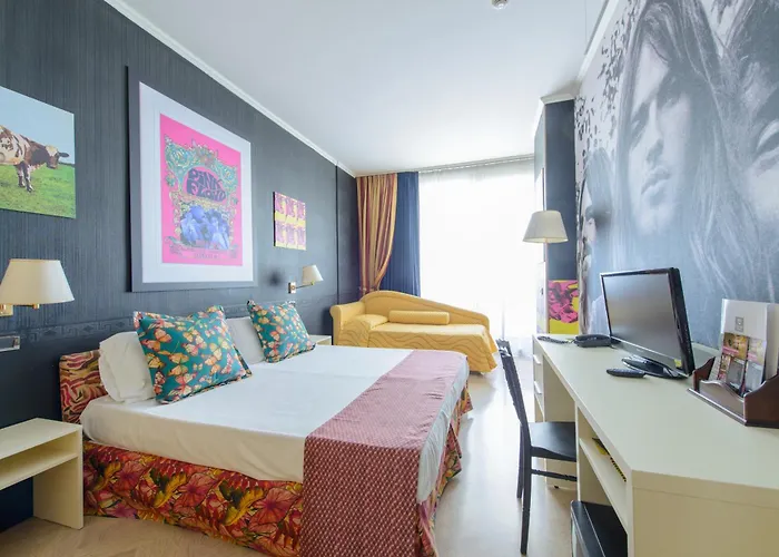 Admiral Art Hotel Rimini